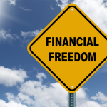 Dalam mengejar kebebasan finansial, seringkali perlu untuk mengatur ulang prioritas finansial Anda
