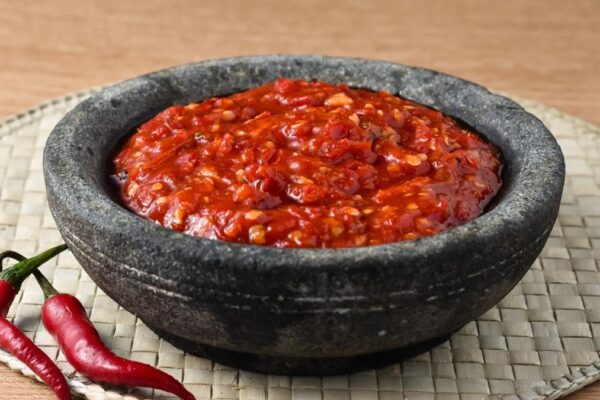 Sambal Terasi Pedas dan Tips Menyimpan Agar Tahan Lama