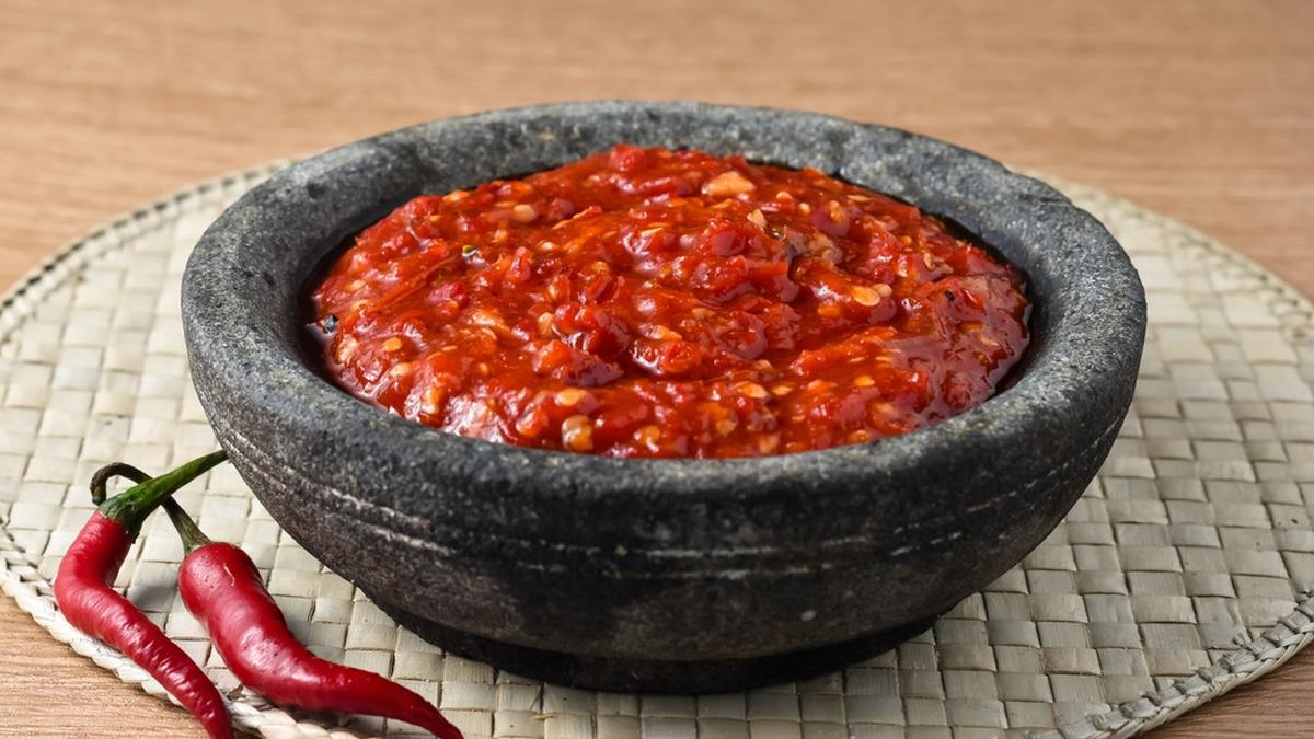 Sambal Terasi Pedas dan Tips Menyimpan Agar Tahan Lama
