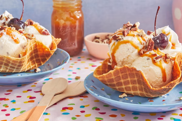Waffle Ice Cream: Perpaduan Manis yang Selalu Bikin Kangen Waffle Ice Cream: Panduan Lengkap Membuat Dessert Kekinian di Rumah