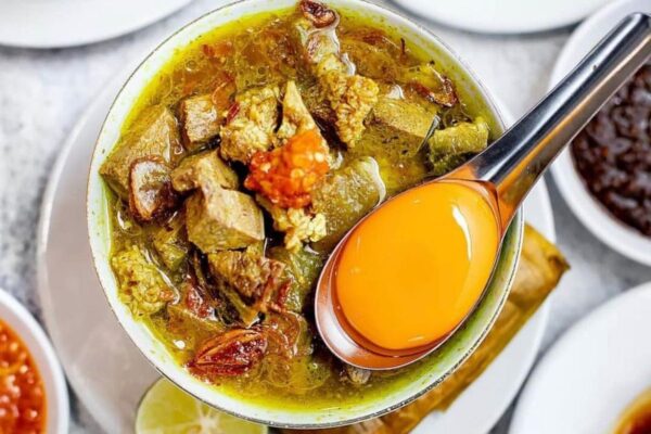Sop Pallubasa: Cita Rasa Khas Makassar dengan Rempah Pilihan! Sop Pallubasa