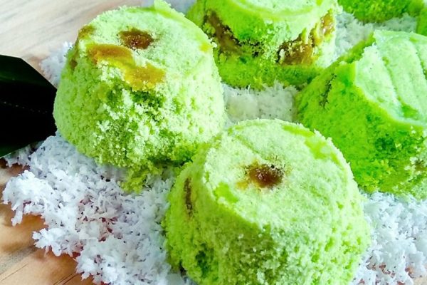 Kue Putu Bambu