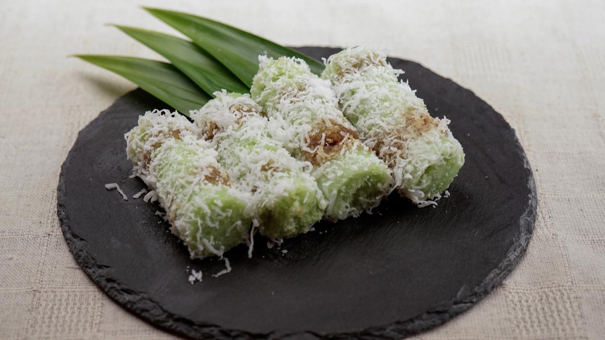 Kue Putu Bambu
