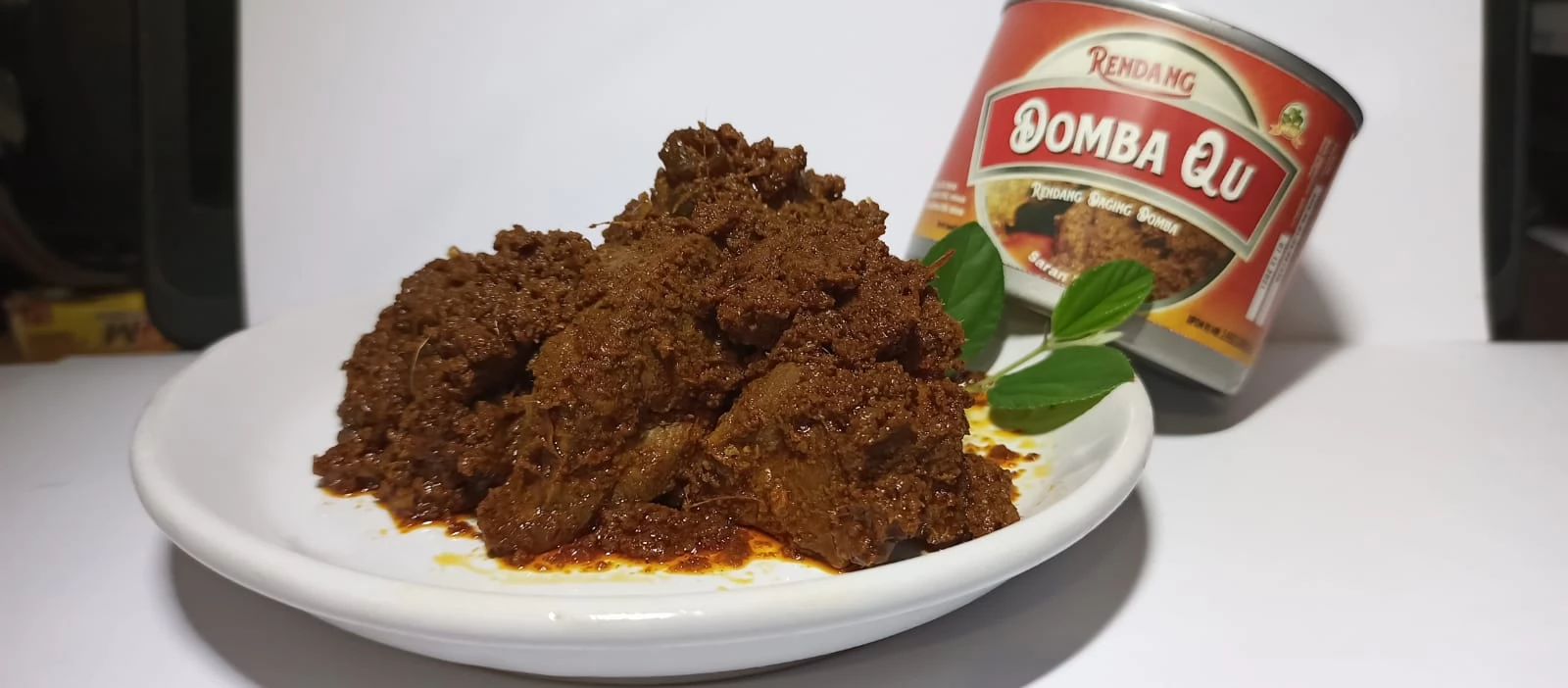 Rendang Kaleng: Kepraktisan dalam Menikmati Hidangan Tradisional Minangkabau