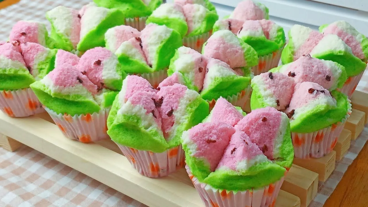 Bolu Kukus: Tips Membuat Kue Empuk untuk Pemula