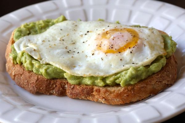 Avocado Toast: Simbol Gaya Hidup Sehat dari Dapur Modern Avocado Toast