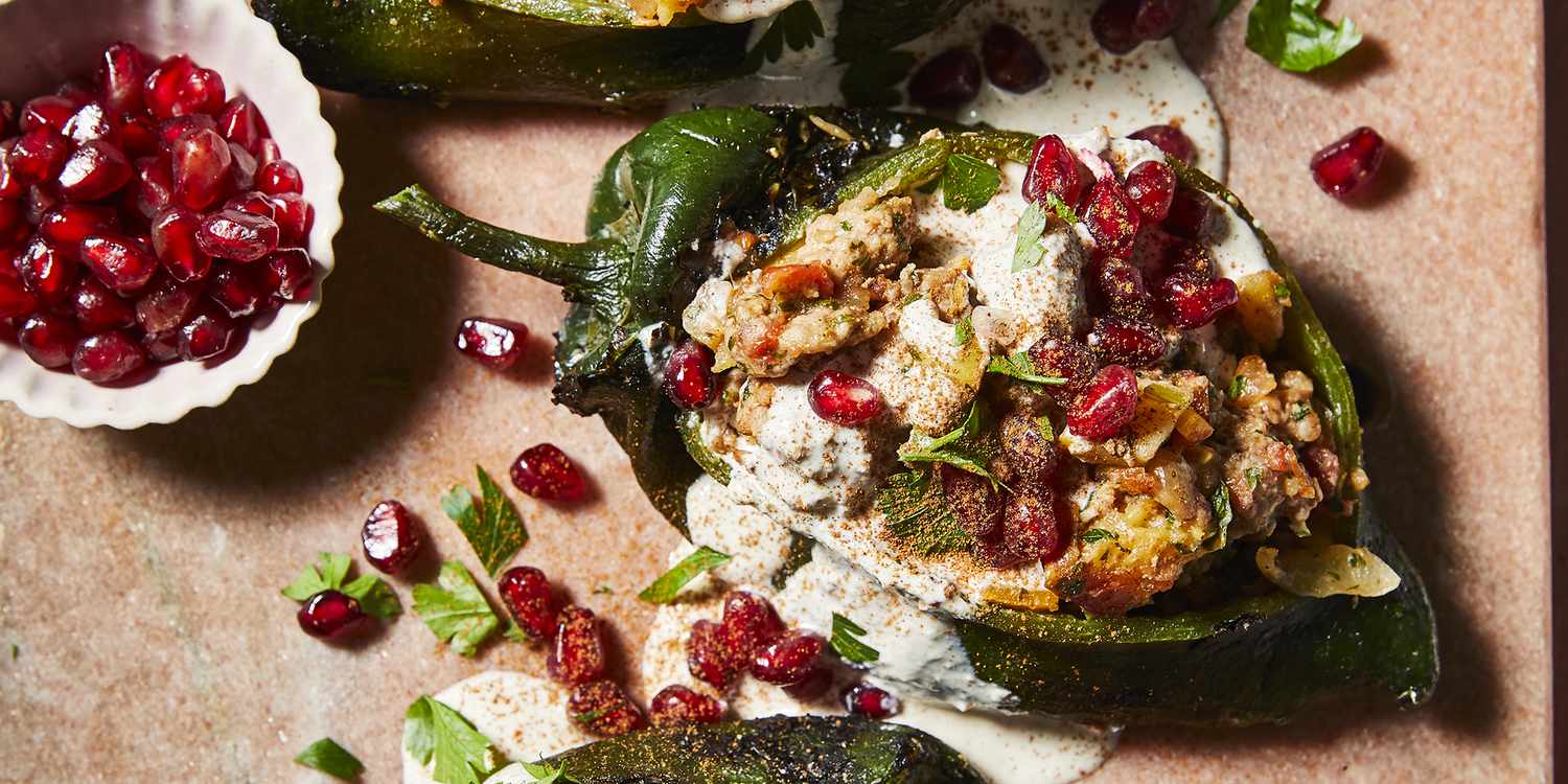 Chiles En Nogada