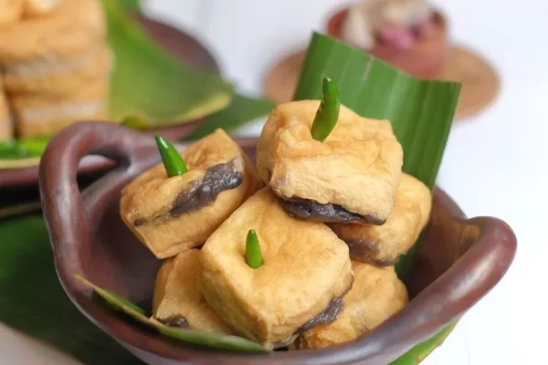 Tahu Petis — Camilan Klasik yang Bikin Kangen Setiap Gigitan Tahu Petis
