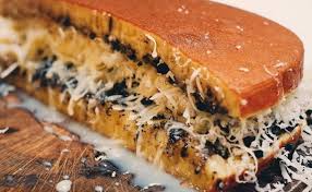 Sejarah Martabak Manis