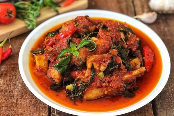 Ayam Woku Belanga dengan Rempah Autentik yang Menggoda