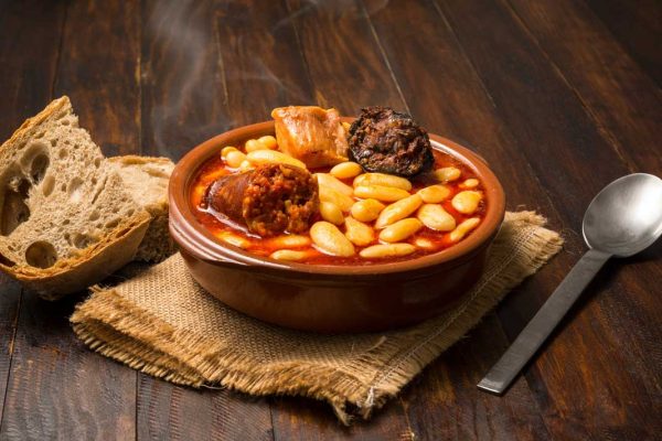 Fabada Asturiana: Sup Kacang Putih Khas Spanyol Fabada Asturiana