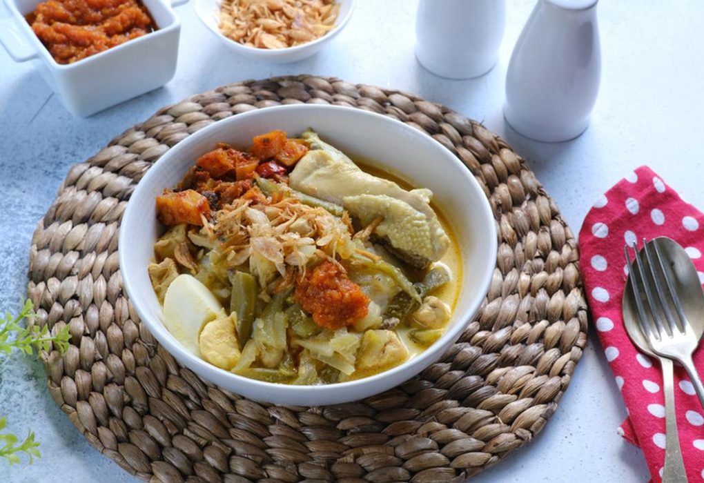 Lontong Capgo