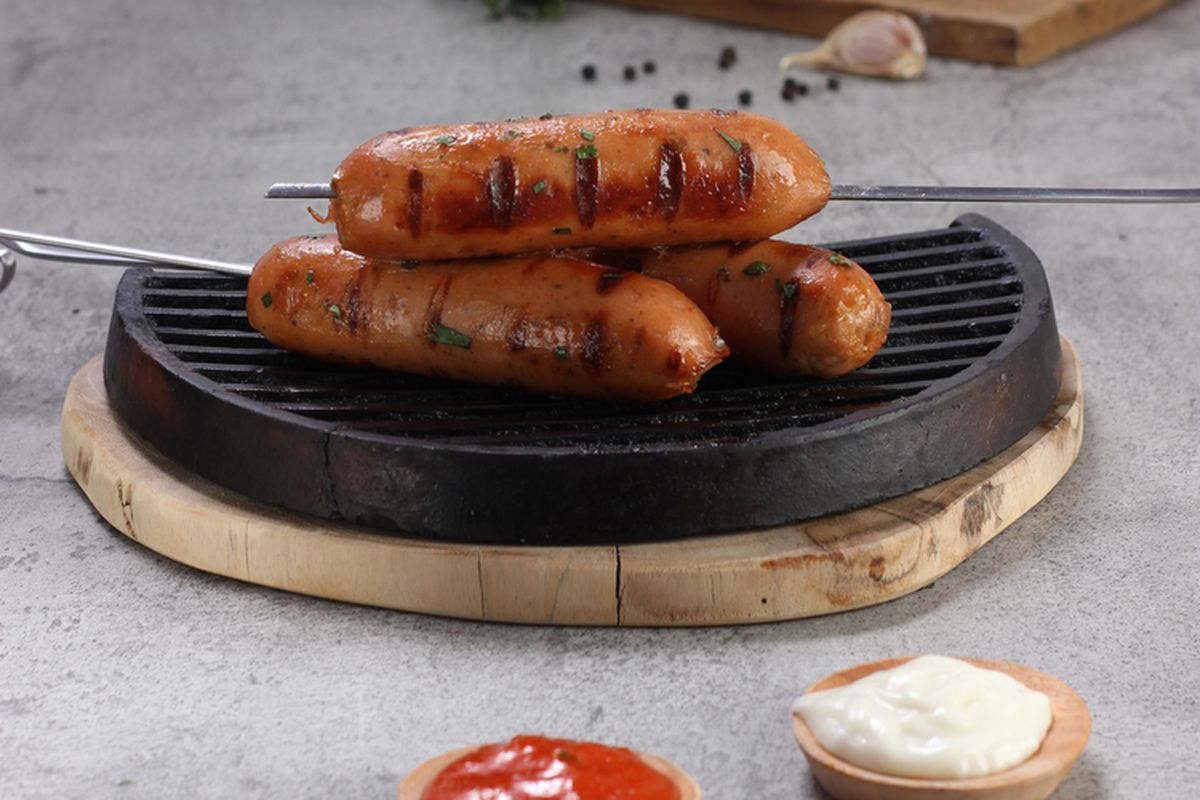 Sosis Bakar dan Kenangan Masa Sekolah: Rasa yang Selalu Dirindukan