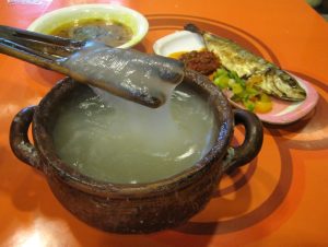 Papeda Kuah Kuning