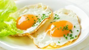 Telur Ceplok: Variasi Rasa dari Nusantara hingga Kafe Kekinian