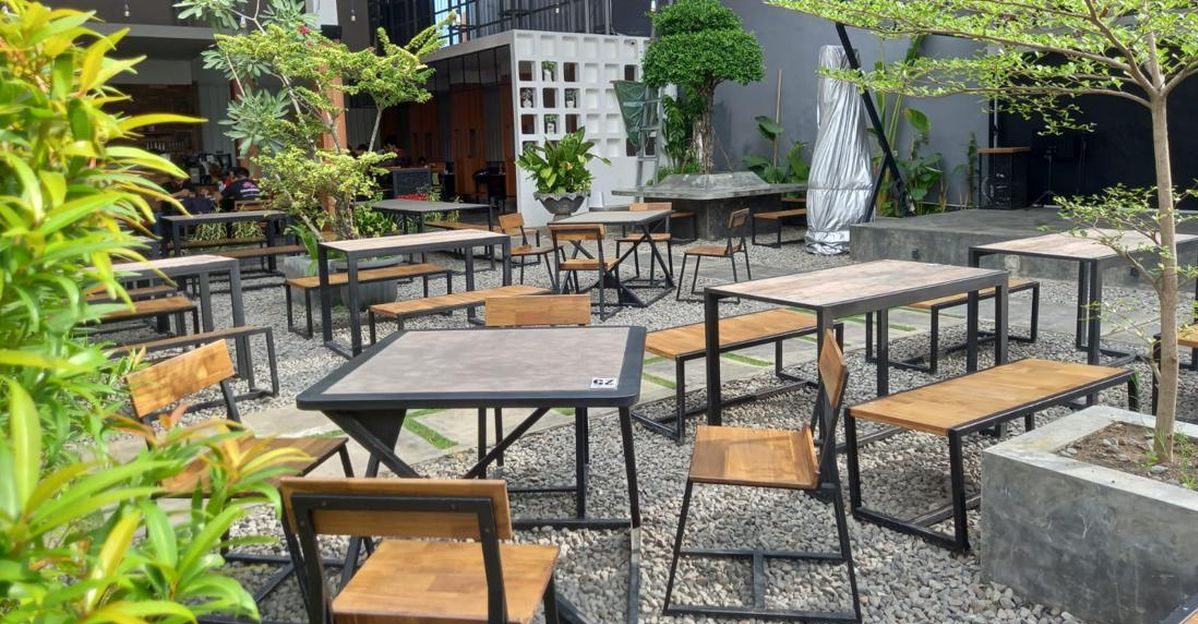 Cafe Taman Outdoor