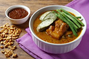 Kare-Kare Classic
