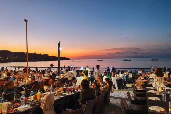 Seafood Dinner Tepi Laut