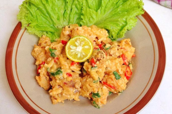 Cumi Salted Egg
