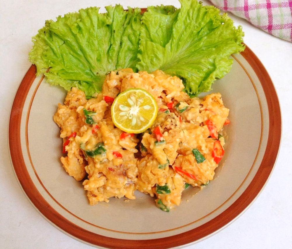 Cumi Salted Egg