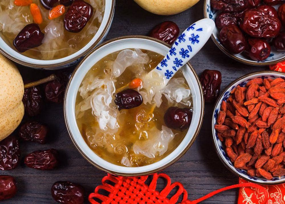 Peach Gum Dessert