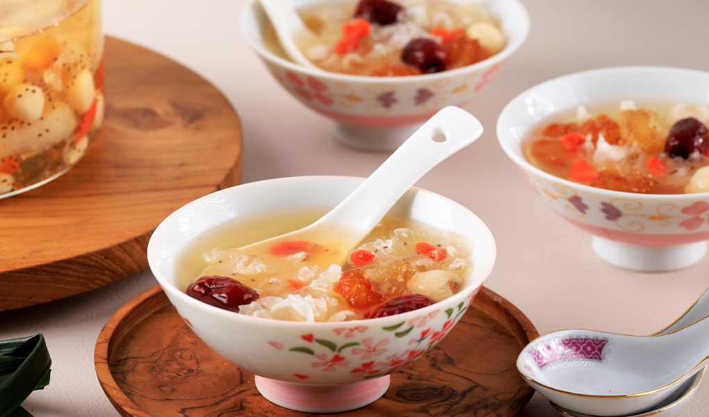 Peach Gum Dessert