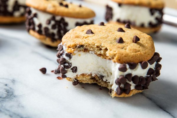Soft Cookies Sandwich