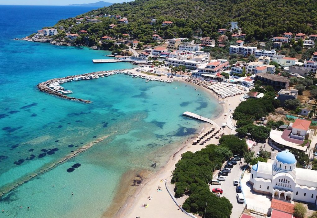 Piraeus Island