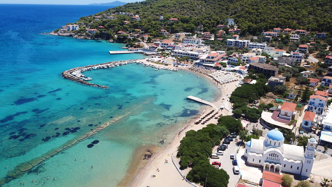 Piraeus Island