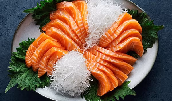 Sashimi Salmon