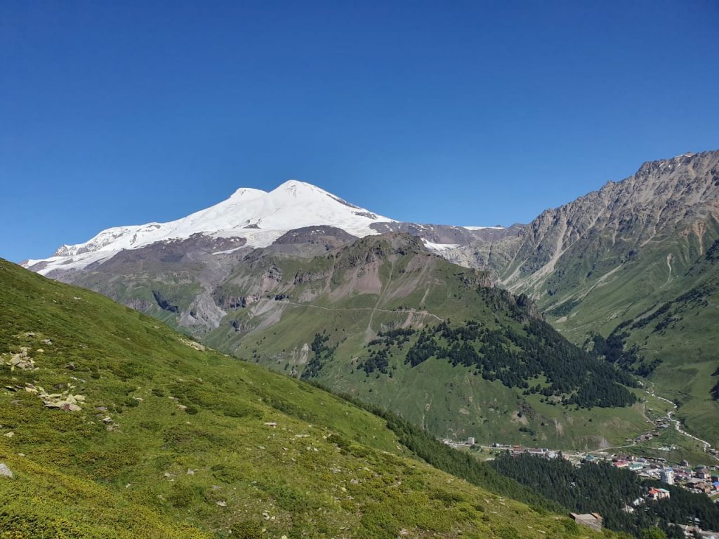 Gunung Elbrus